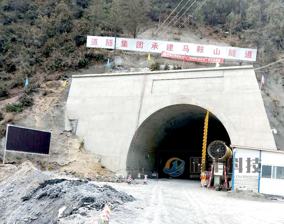 國道549線隧道門禁LED系統(tǒng)